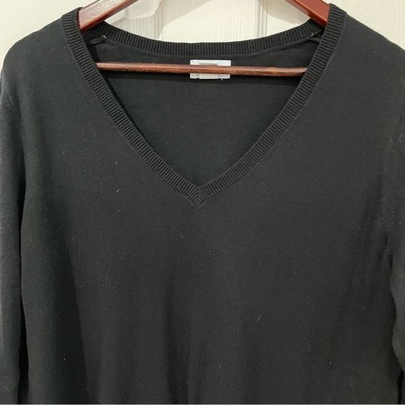 Old Navy black long sleeve v neck sweater size extra large - Picture 3 of 8